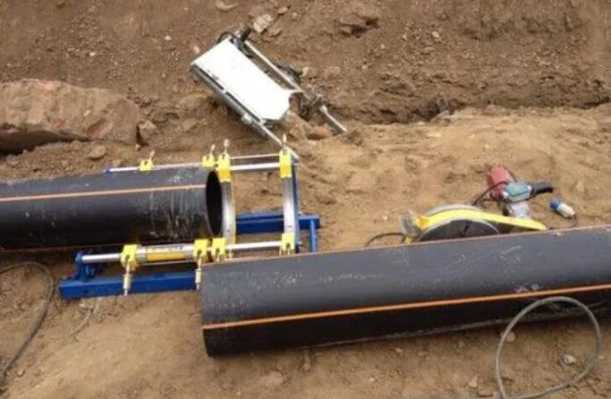 臺塑華亞管道連接